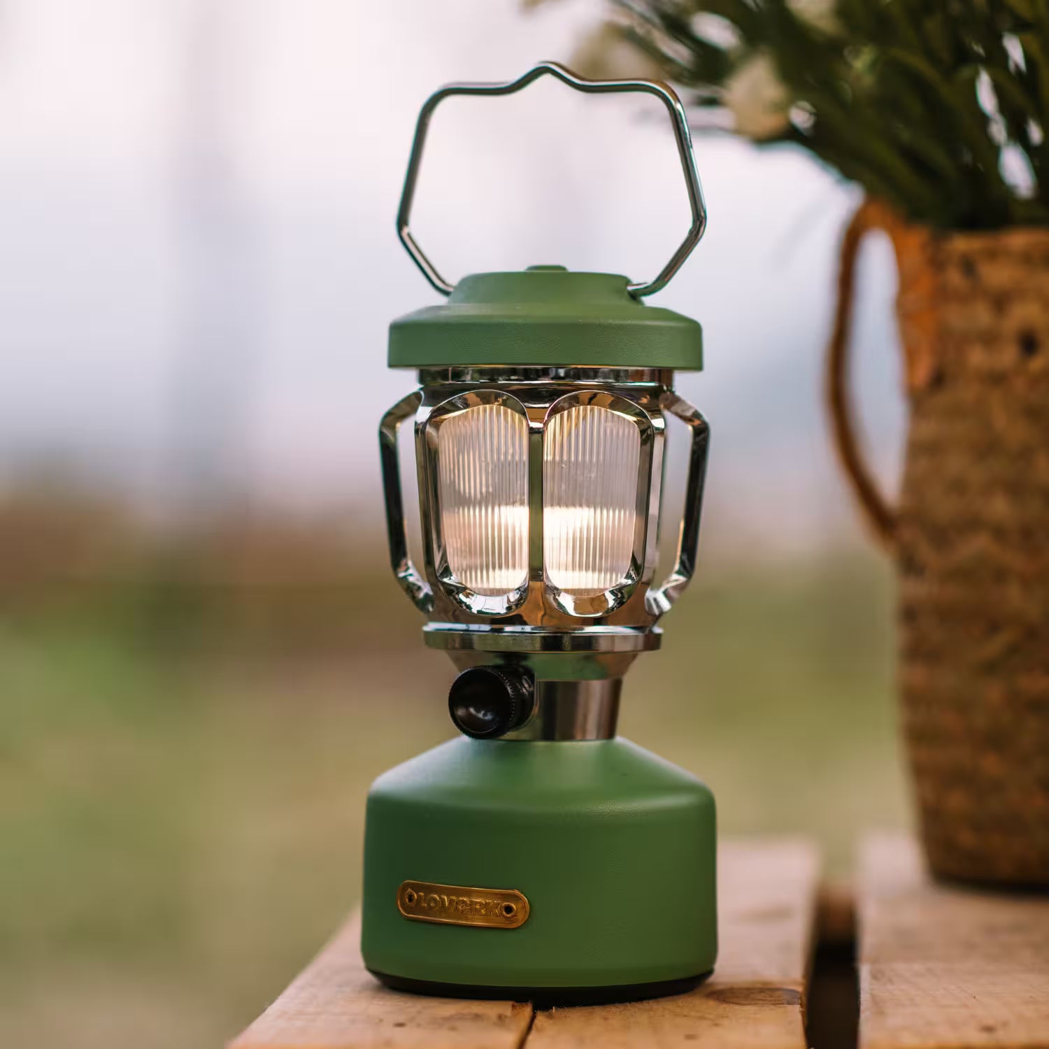 Lanterne LED sans fil - HURRICANE EVOLUTION - baladeuse autonomie XXL (100 heures) et Powerbank