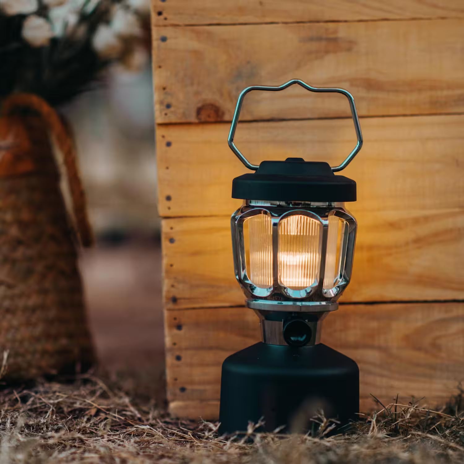 Lanterne LED sans fil - HURRICANE EVOLUTION - baladeuse autonomie XXL (100 heures) et Powerbank